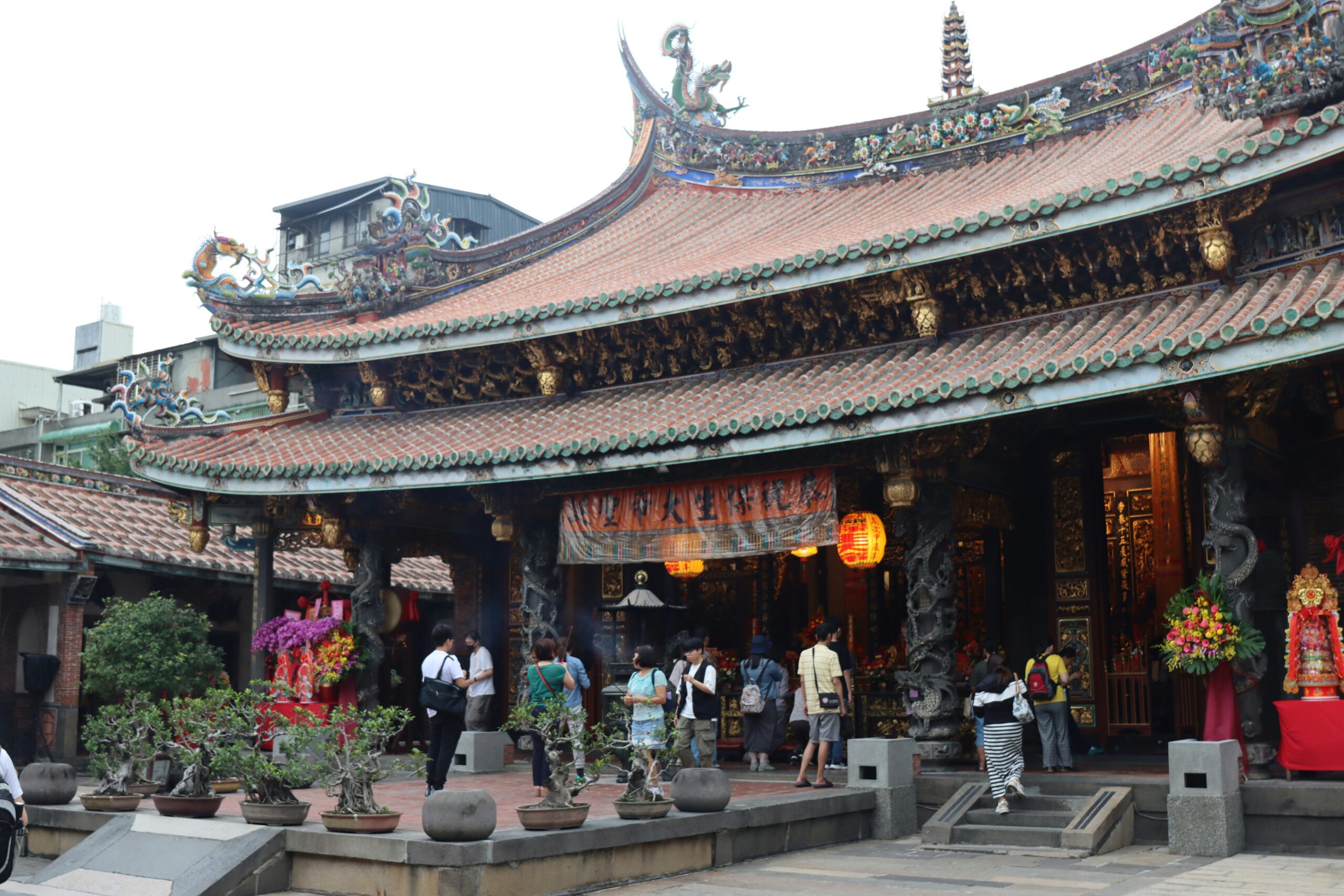 Temple Tai Sui Light Wall and Believers Praying